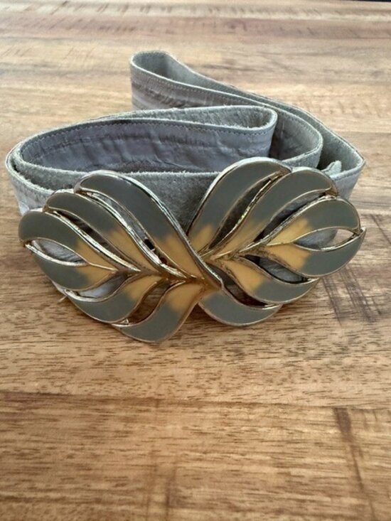 Vintage 1980s Eel Skin Belt Grey Gold Enamel Adjustable Buckle Silver Glam Wide main image 11
